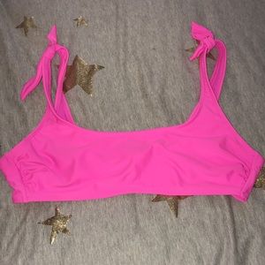Baiting Suit Top